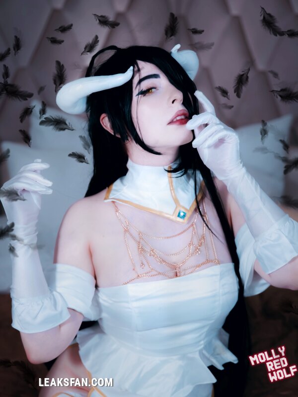 MollyRedWolf Albedo cosplay - 0