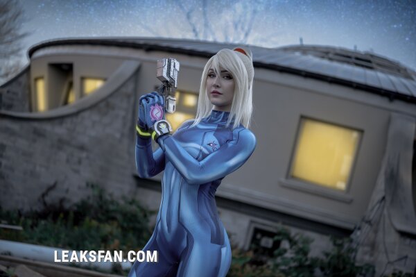 Luxlo Cosplay- Samus - 0