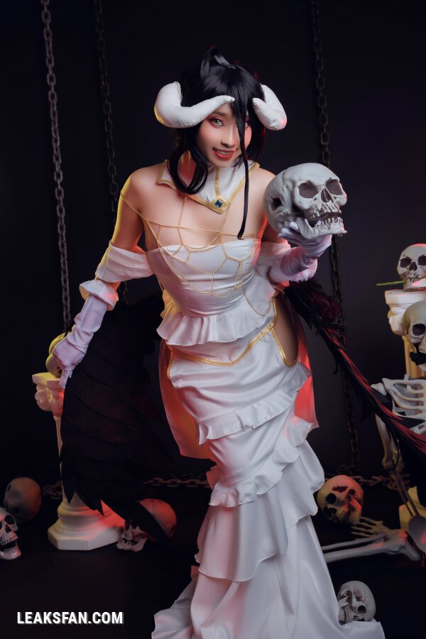 Asagi Kawaii - Albedo - 0