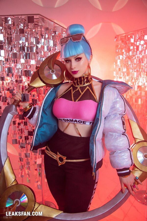 Lady Melamori - Qiyana (League Of Legends/KDA) - 1