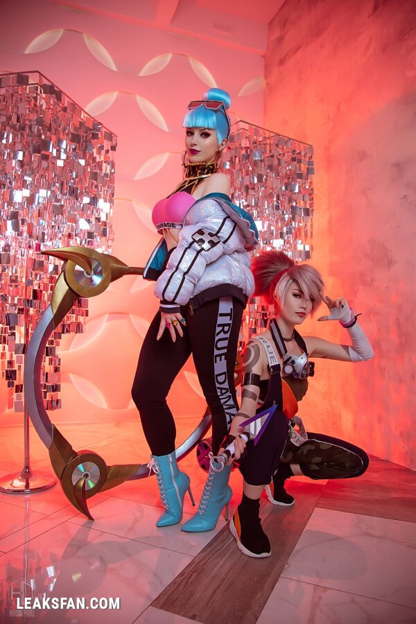 Lady Melamori - Qiyana (League Of Legends/KDA) - 1
