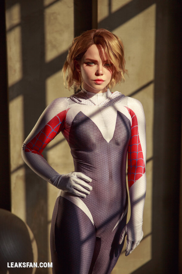 ashen.reina - Spider Gwen - 12