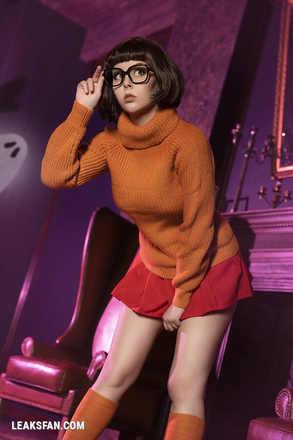 Disharmonica - Velma Dinkley - 1