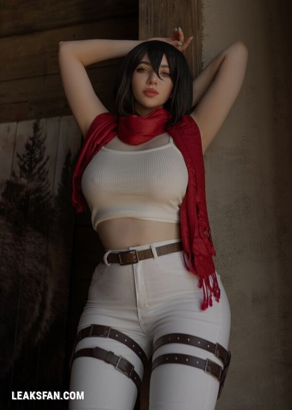 Alina Becker - Mikasa Ackerman - 25