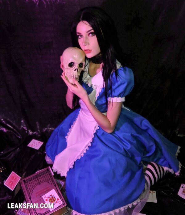 Gremlynne - Alice Liddell (Alice in Wonderland) - 1