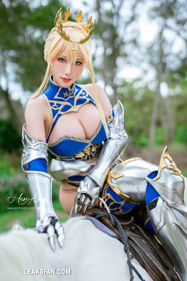 Hane Ame - Artoria Pendragon (Fate Grand Order) - 0