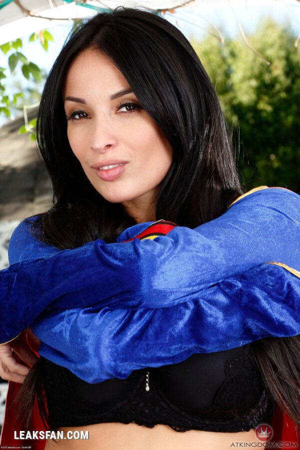 Anissa Kate is Supergirl - 139