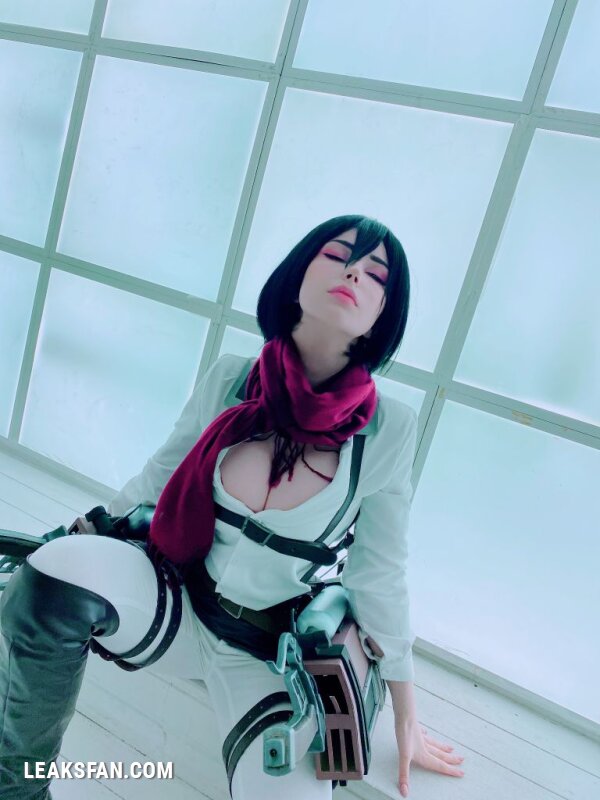 Lady Oichi - Mikasa Lencery (Shingeki No Kyojin) - 2