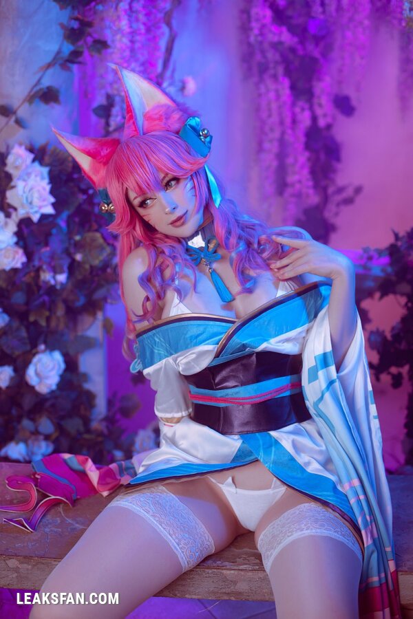 Lady Melamori - Ahri Spirit Blossom (League Of Legends) - 2