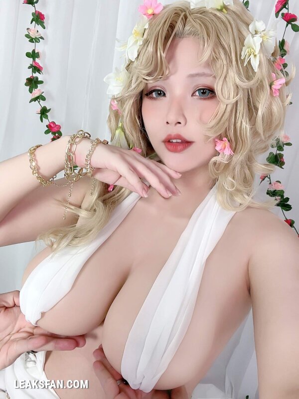 Hana Bunny - Aphrodite - 1