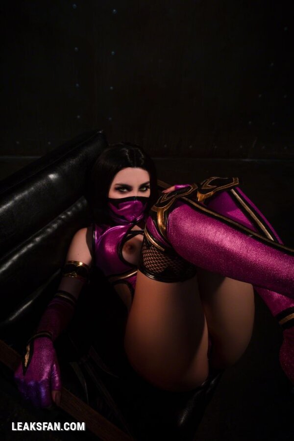 Kalinka Fox - Mileena (Mortal Kombat) - 0