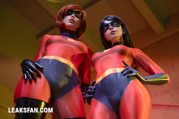 Lera Himera &amp;amp; CaterpillarCos - Helen &amp;amp; Violet Parr - 0