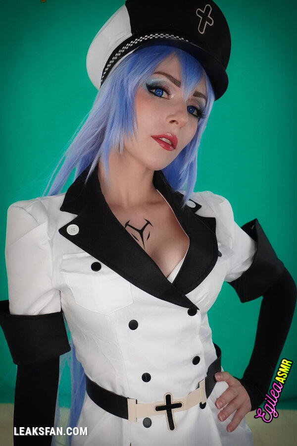 Egilea - Esdeath - 8