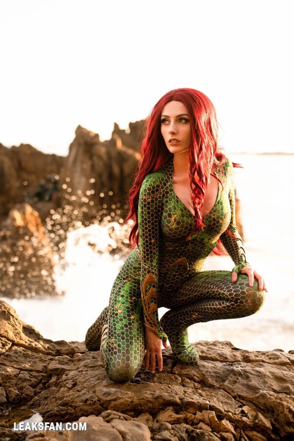 RolyatIsTaylor - Mera - 2