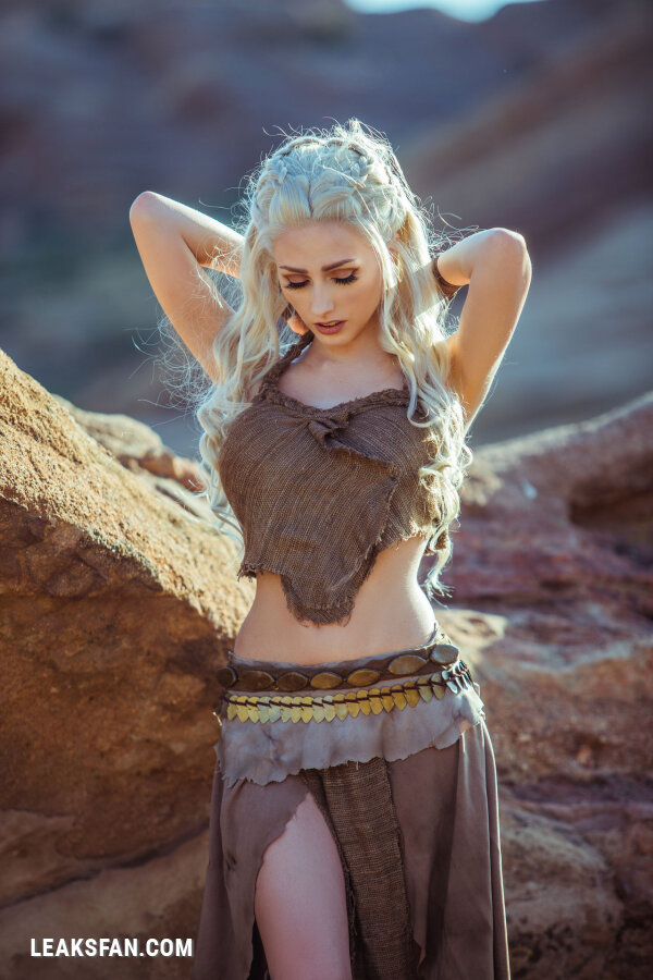 RolyatIsTaylor - Daenerys Targaryen - 2