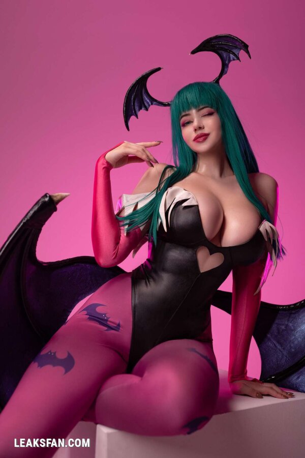 Alina Becker - Morrigan - 34