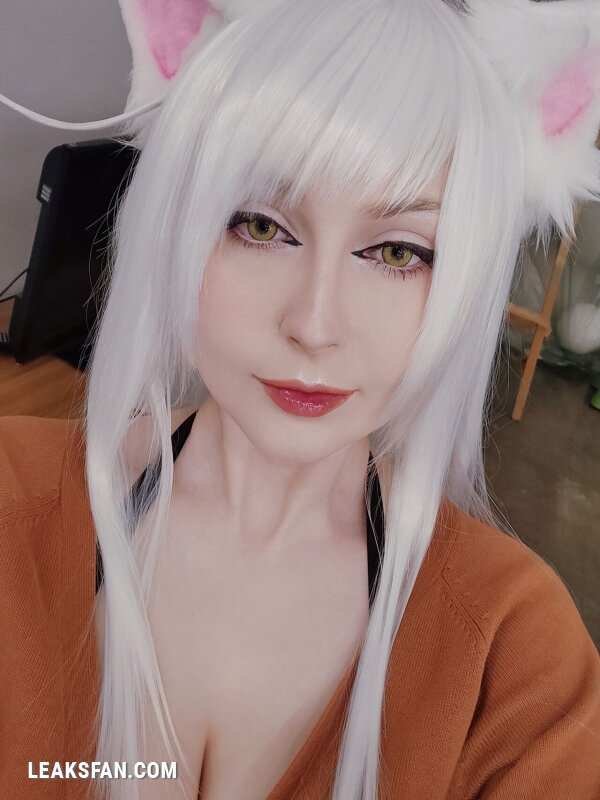 Catziilla - Black Hanekawa - 0