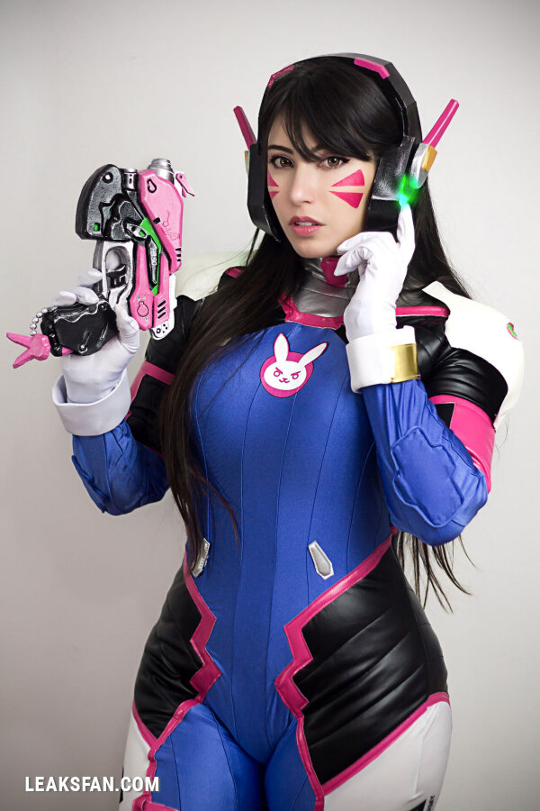 Danielle Vedovelli - D.Va - 2