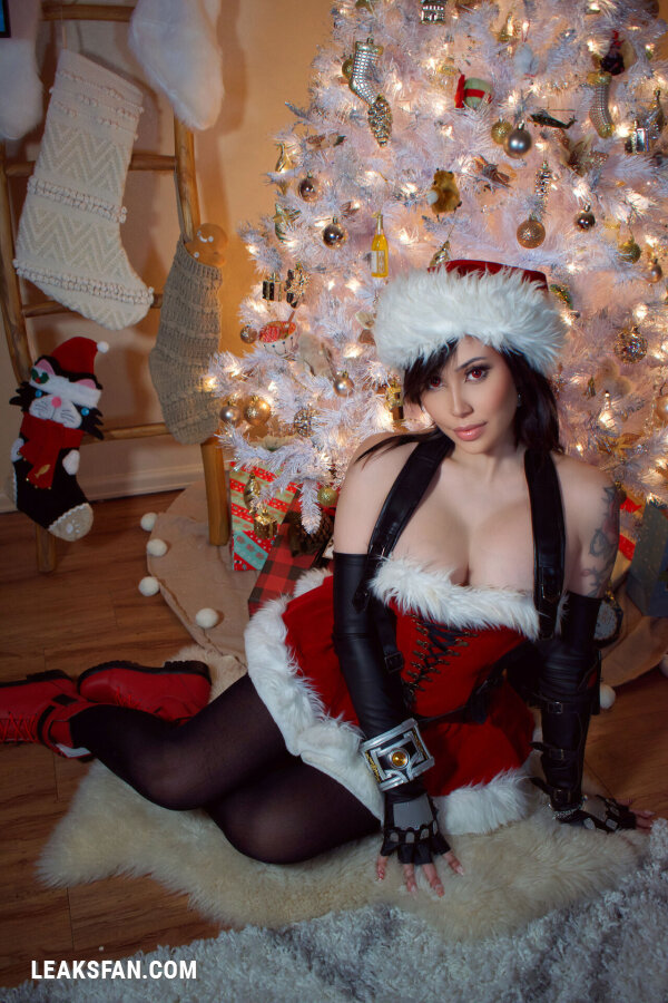 Felicia Vox - Christmas Tifa - 9