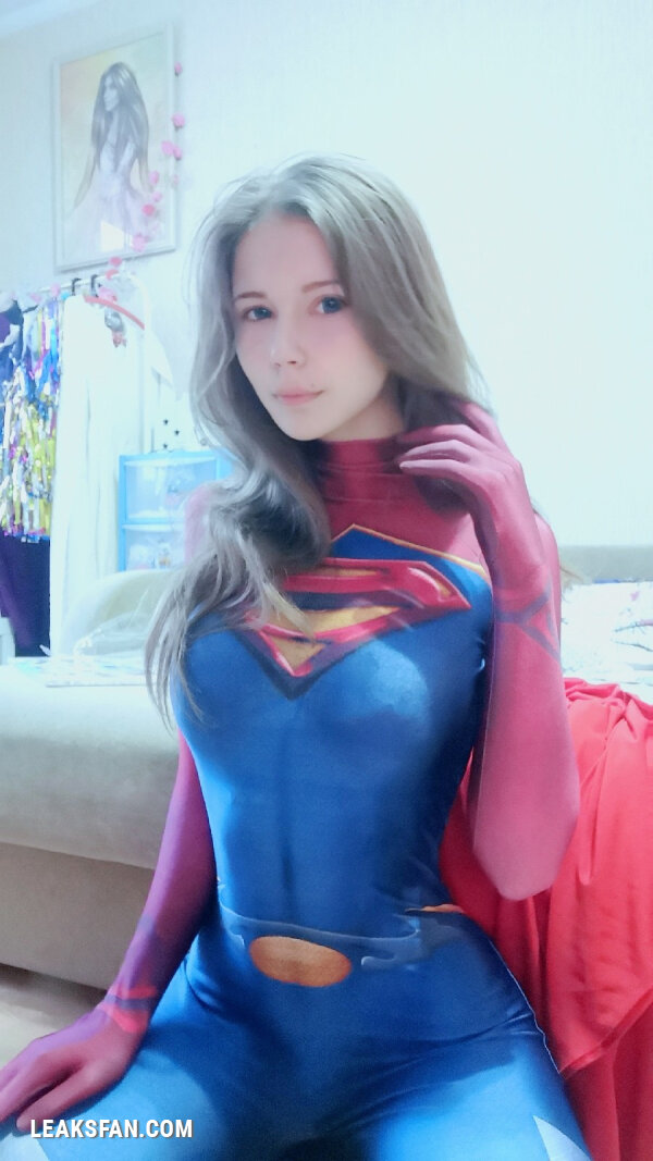 Oichi Chan - Supergirl - 2