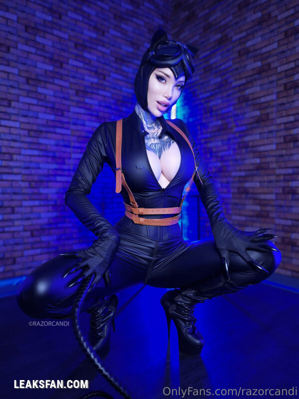 Razor Candi - Catwoman - 34