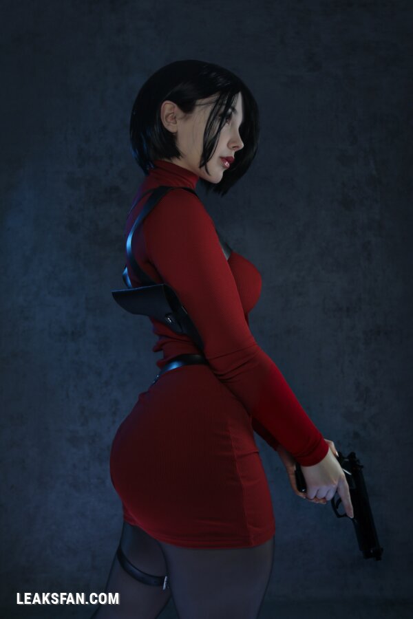 Nyeupe - Ada Wong - 19