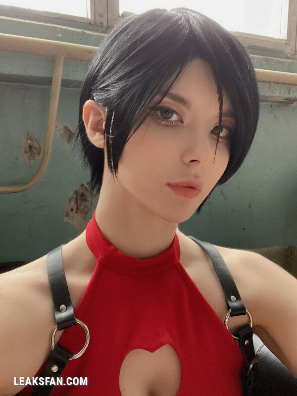 Vinnegal - Ada Wong - 38