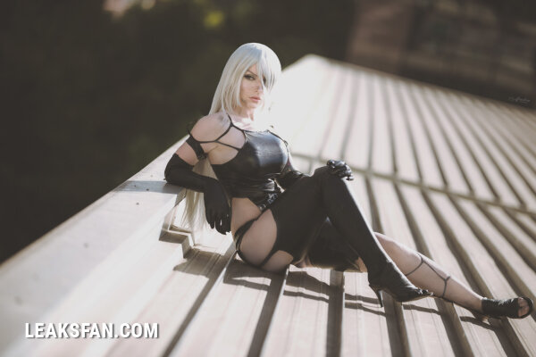 Katyuska Moonfox - A2 - 12