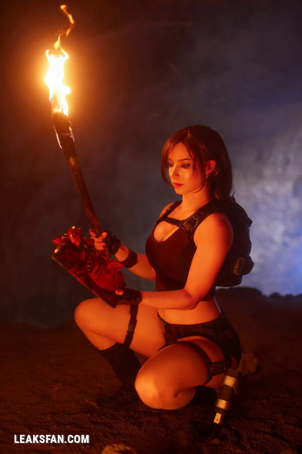 Enji Night - Lara Croft - 0