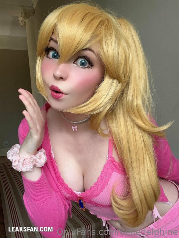 Belle Delphine - Princess Peach - 50