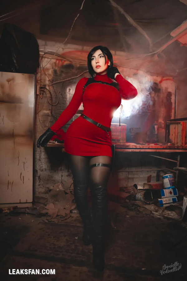 Danielle Vedovelli - Ada Wong - 23