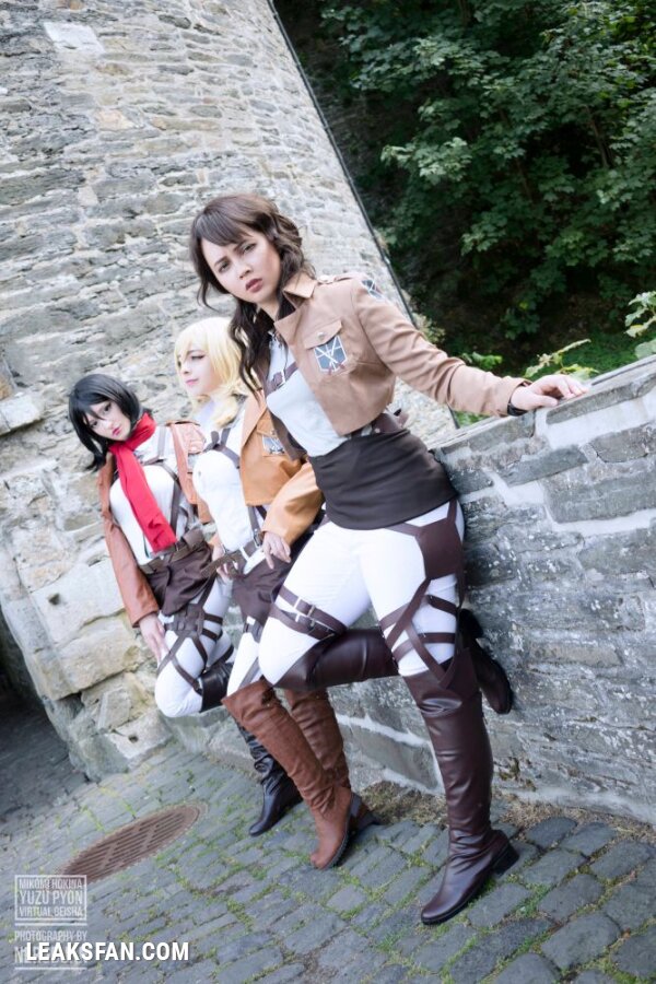 Mikomi Hokina, Virtual Geisha &amp;amp; Yuzupyon - Mikasa, Historia &amp;amp; genderbend Eren (Shingeki no kyojin) - 1