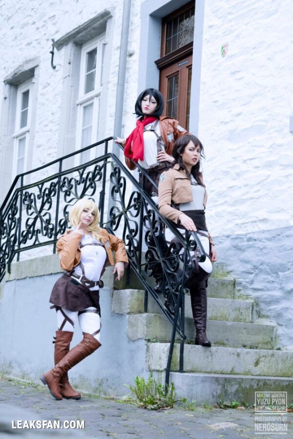 Mikomi Hokina, Virtual Geisha &amp;amp; Yuzupyon - Mikasa, Historia &amp;amp; genderbend Eren (Shingeki no kyojin) - 0