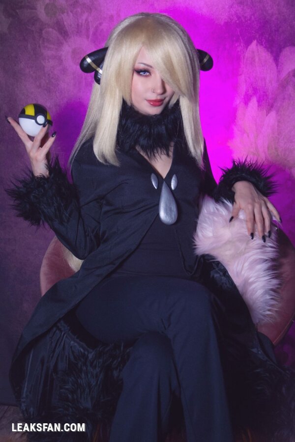 Shiro Kitsune - Cynthia (Pokemon) - 1