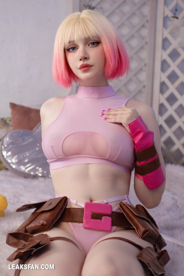 Ulichan - Gwenpool - 9