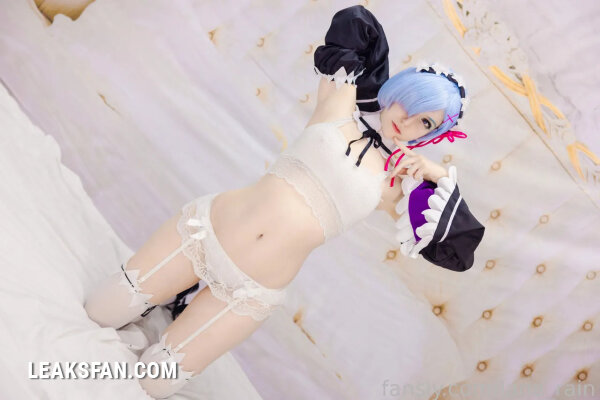 Lana Rain - Rem - 15