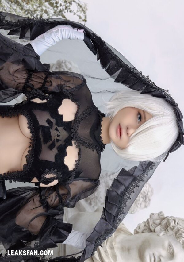 Azami - 2B (Nier Autómata) - 2