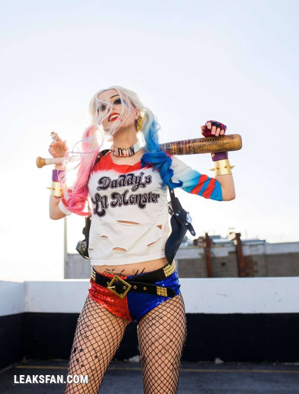 RolyatIsTaylor - Harley Quinn - 2