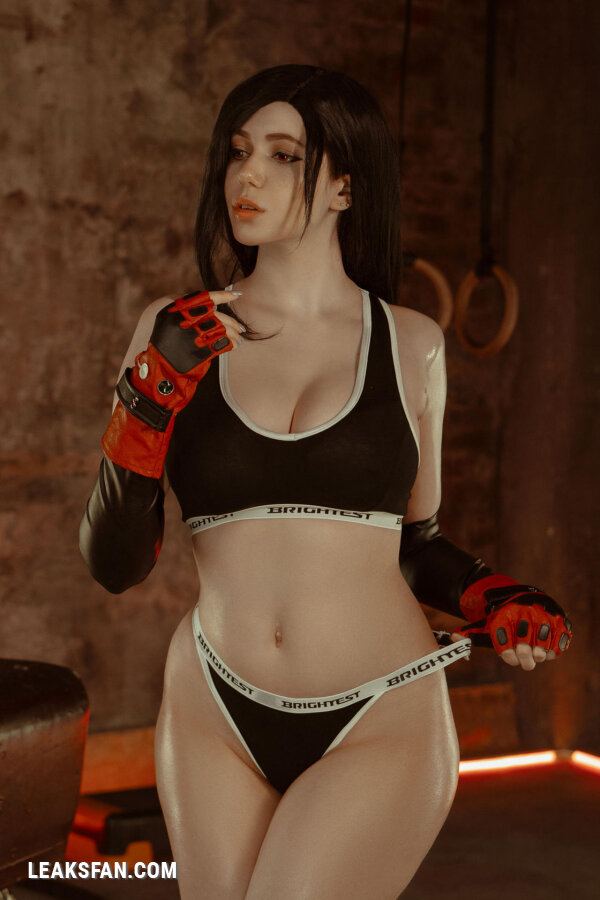 Alina Becker - Tifa - 2