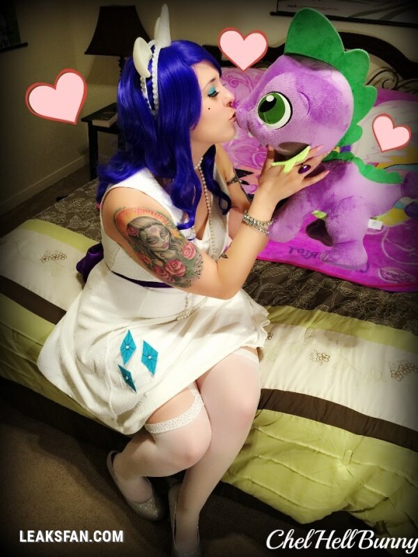 Chelhellbunny Rarity cosplay - 2