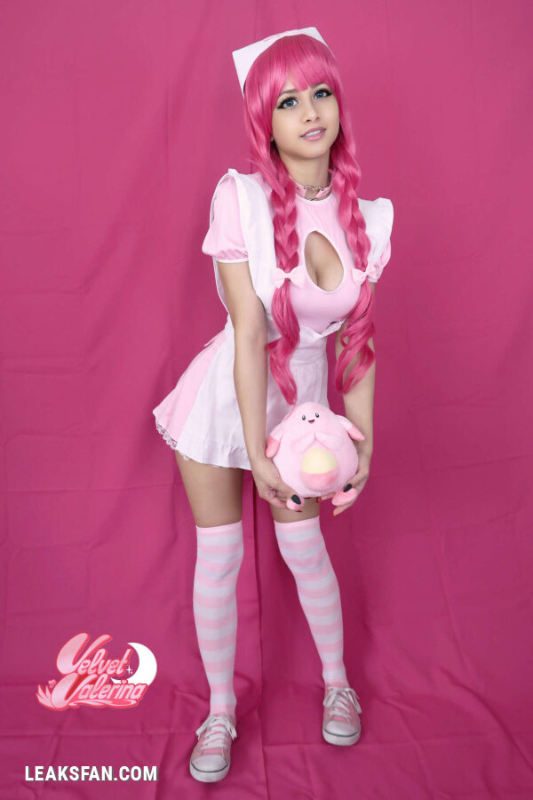 Velvet Valerina - Nurse Joy - 1